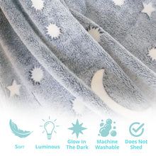 Load image into Gallery viewer, Glow in the Dark Blanket &amp; Pillow Set-Gray &amp; Blue
